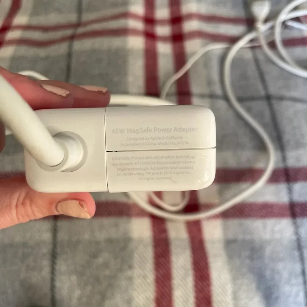 Apple 45W MagSafe Power Adapter for MacBook Air